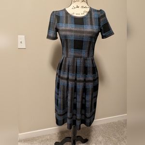 LuLaRoe Amelia size s blue gray and black with pockets